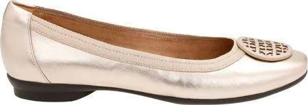 CLARKS Women's Candra Blush Flat