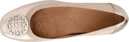 CLARKS Women's Candra Blush Flat