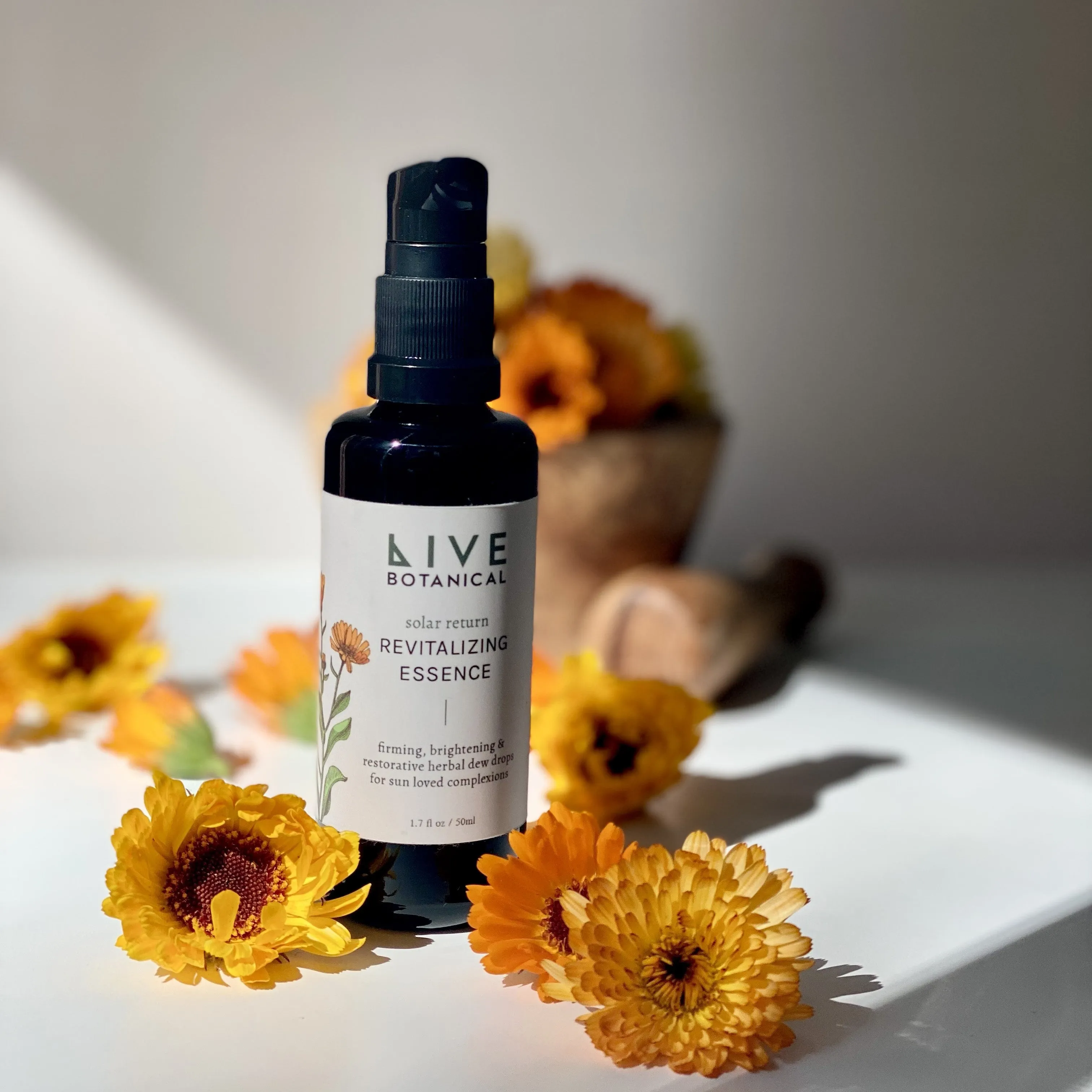 LIVE BOTANICAL - Solar Return Revitalizing Essence