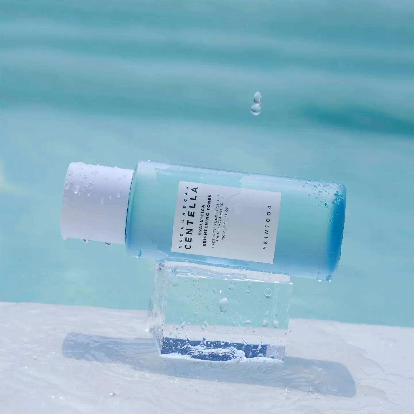 [SKIN1004] Madagascar Centella Hyalu-Cica Brightening Toner 210ml